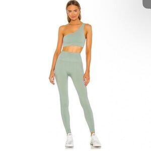 Set Active Sculptflex Sage Green High Rise Ribbed Seamless Leggings